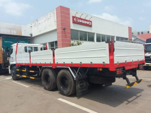 GIÁ XE TẢI HINO 3 CHÂN FL8JT7A-J THÙNG LỬNG 7.85M