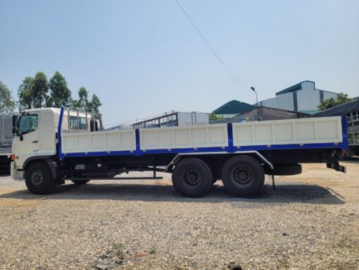 GIÁ XE TẢI HINO 3 CHÂN FL8JT7A-J THÙNG LỬNG 7.85M