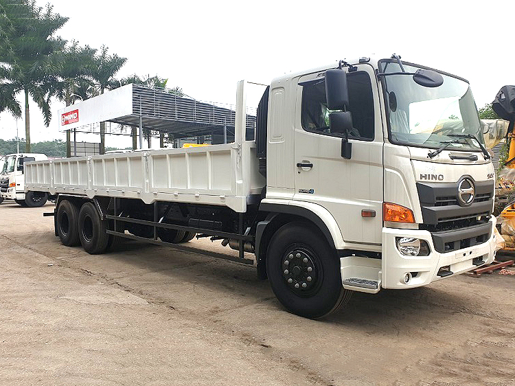 GIÁ XE HINO 3 CHÂN FM8JW7A-U THÙNG LỬNG 9.4M