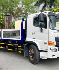 Xe Hino 8 tấn 7 FG8JP7A-E thùng lửng 7.32M