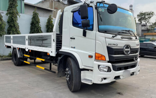 Đang chờ hình ảnh sản phẩm TRANG CHỦ / HINO 500 FG | FL | FM THÙNG LỬNG Xe tải Hino 8 tấn 7 FG8JP7A-E1 thùng lửng 7.3M