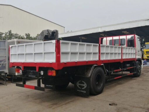 Đang chờ hình ảnh sản phẩm TRANG CHỦ / HINO 500 FG | FL | FM THÙNG LỬNG Xe tải Hino 8 tấn 7 FG8JP7A-E1 thùng lửng 7.3M
