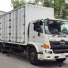 GIÁ XE HINO 3 CHÂN FL8JW7A THÙNG CHỞ PALLET 9.4M