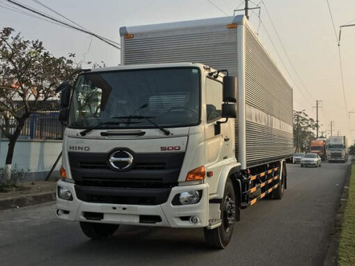 GIÁ XE HINO 8 TẤN FG8JT7A THÙNG CHỞ PALLET 8.9M