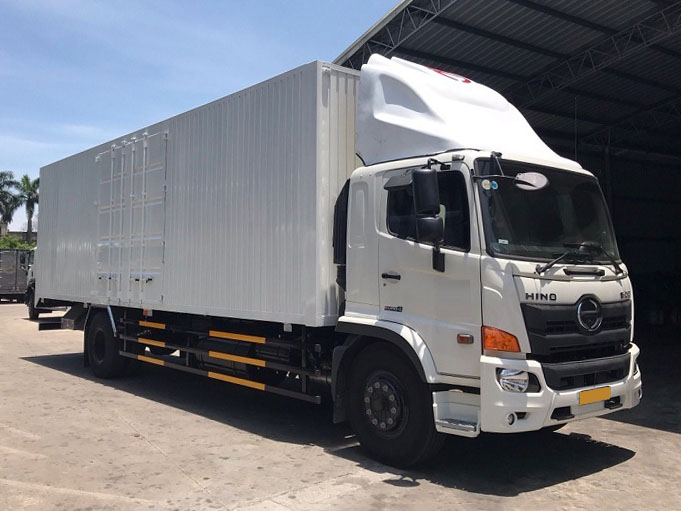 XE HINO 8 TẤN FG8JT7A THÙNG CHỞ PALLET CAO 2.58M