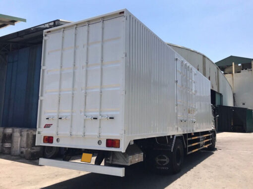 XE HINO 8 TẤN FG8JT7A THÙNG CHỞ PALLET CAO 2.58M
