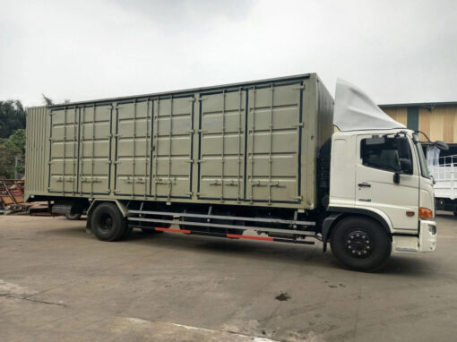 XE HINO 8 TẤN FG8JT7A THÙNG CHỞ PALLET CAO 2.58M
