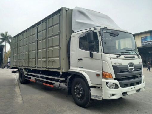 GIÁ XE HINO 8 TẤN FG8JT7A-UTL THÙNG CHỞ PALLET 10M