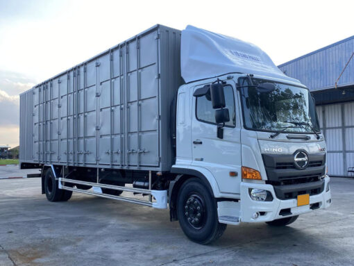 GIÁ XE HINO 8 TẤN FG8JT7A-UTL THÙNG CHỞ PALLET 9.7M