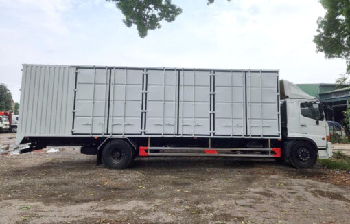 GIÁ XE HINO 8 TẤN FG8JT7A-UTL THÙNG CHỞ PALLET 9.7M