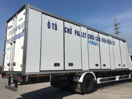 GIÁ XE HINO 8 TẤN FG8JT7A-UTL THÙNG CHỞ PALLET 9.95M