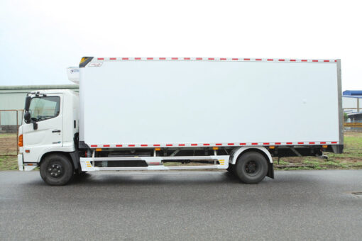 GIÁ XE HINO 6 TẤN FC9JNTC THÙNG ĐÔNG LẠNH 7.15M